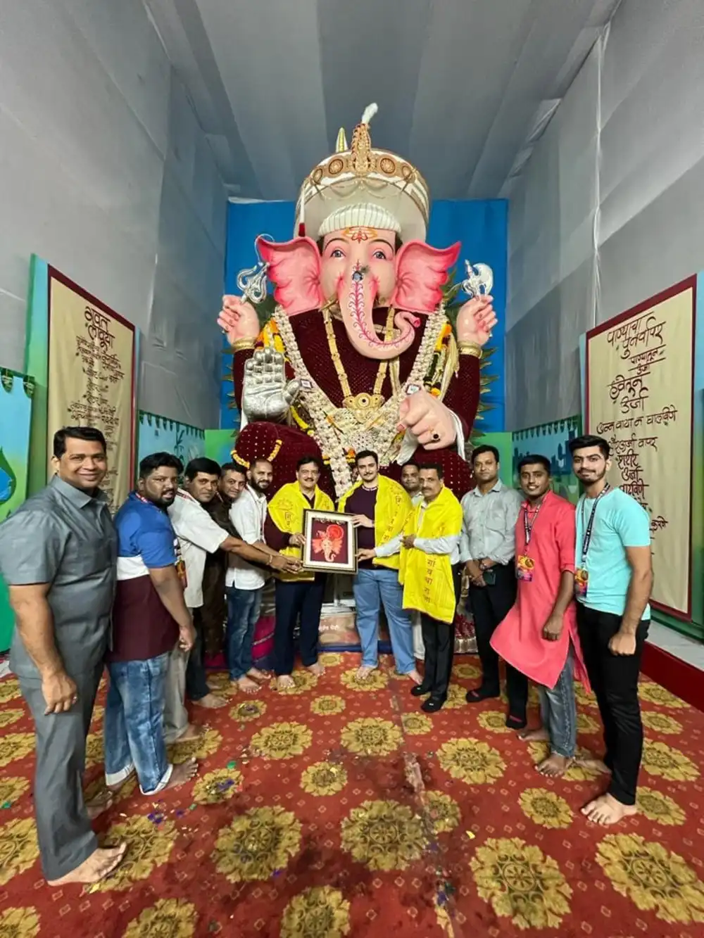 Celebrities at the mandal